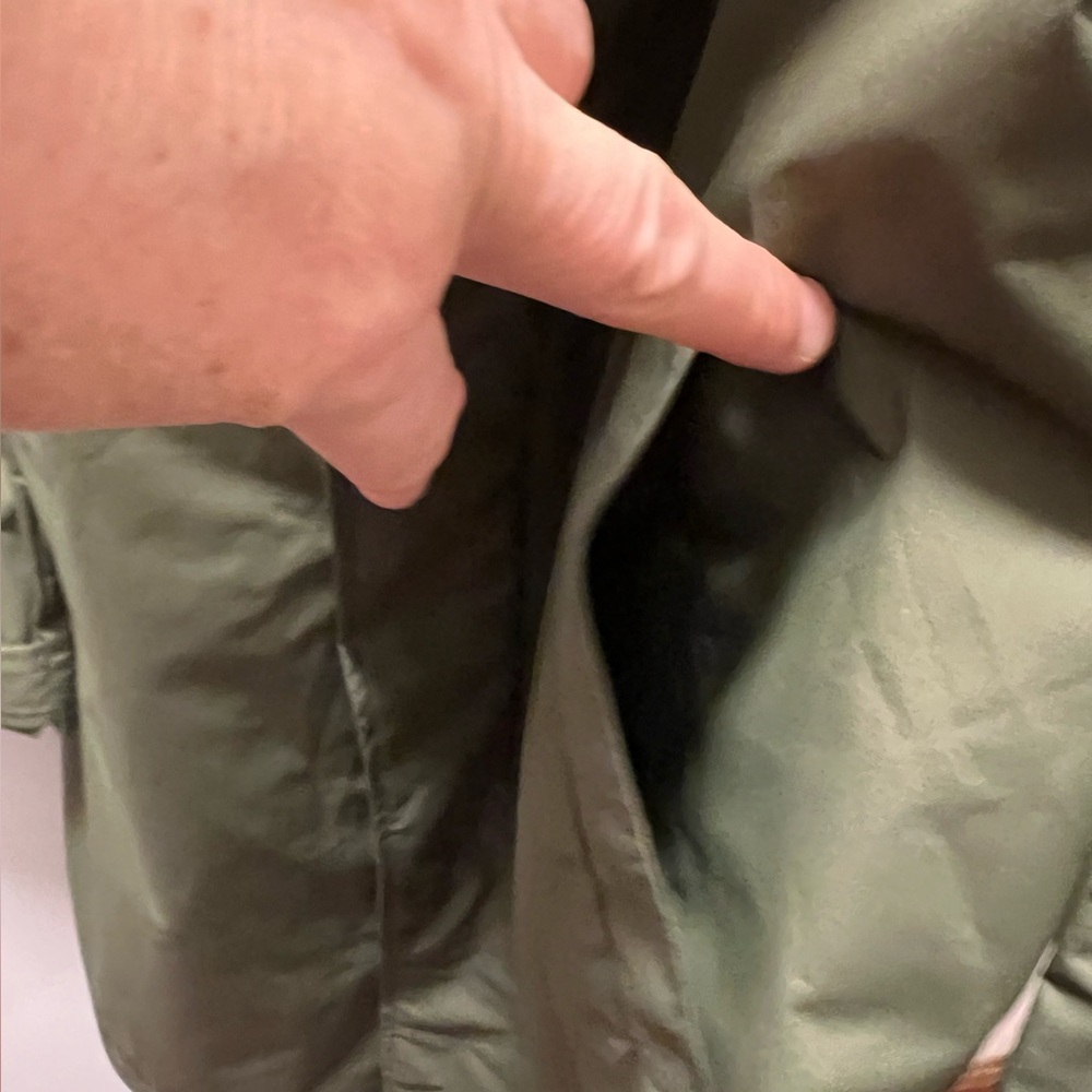 ZARA Windbreakers for Men - Picture 9 of 12
